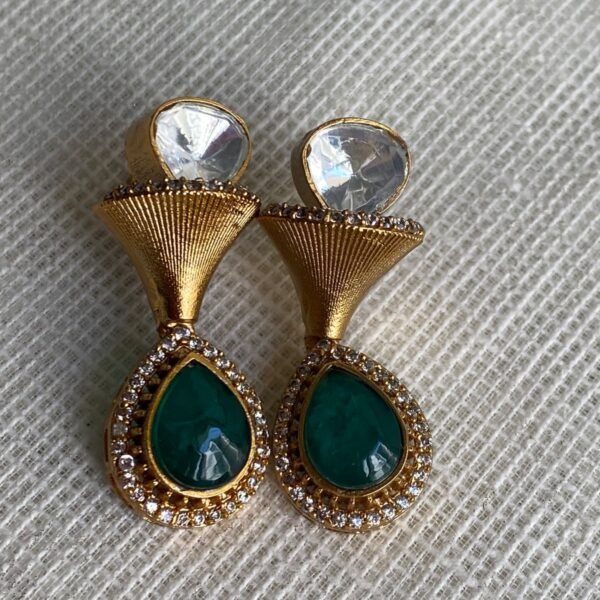 Divine Ganesha Pendant & Earring Set with Emerald Green Drop 3